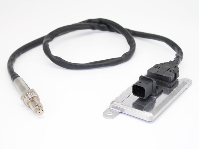 Ampro NOx Sensor A1136652B Mercedes-Benz 24V | 5WK9 6652B | Truck